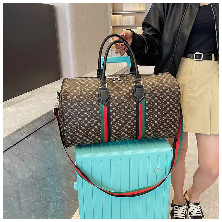 Fashion Popular Women's Travel Bag Trend Brand Casual Shoulder Bag Large Capacity Versatile Gym Bag Designer Luxury Handbag