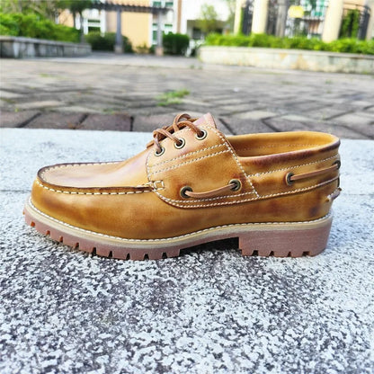 Handmade Cowhide Vintage Men Work Shoes British Outdoor Hiking Casual Leather Shoes Commuting Dress Shoes Loafers Sneakers