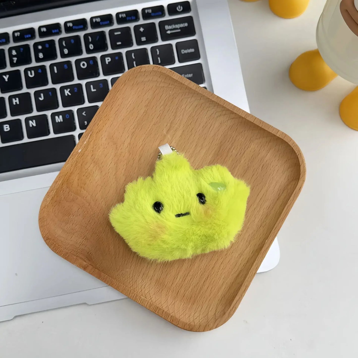 Cartoon Cute Fruit and Vegetable Plush Series Keychain Toy Peach Pear Cherry Doll Smiling Face Fruit Decoration Pet Gift