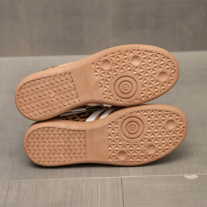 Women Sneakers 2025 Spring New Luxury Flat Loafers Comfortable Slip on Soft Female Sneakers Lightweight Outdoor Shoes for Women