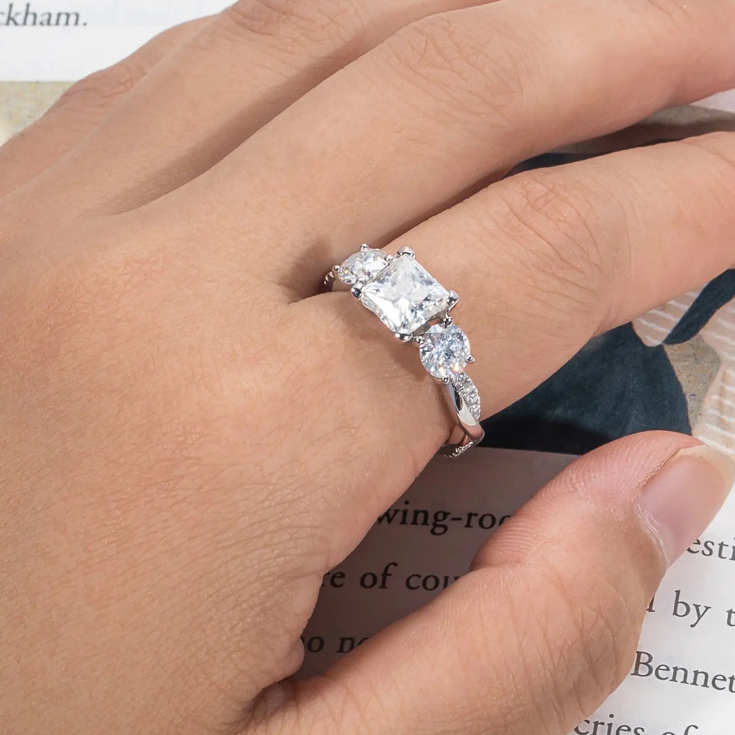 Carnica Luxury 925 Sterling Silver 1CT Real Moissanite Ring for Women Sugar Cube Pull-twist Arm GRA Diamond Wedding Jewelry Gift