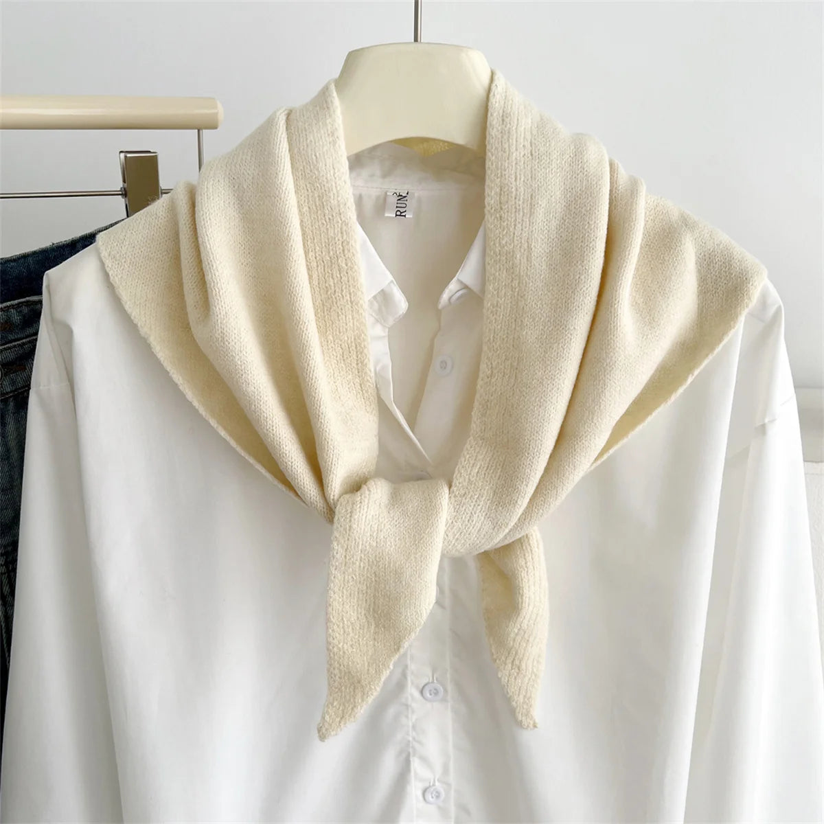 Versatile Knitted Triangle Shawl Solid Winter Scarf Headscarf Women Warm Neck Wrap Casual Layering Scarves for Daily Street Wear
