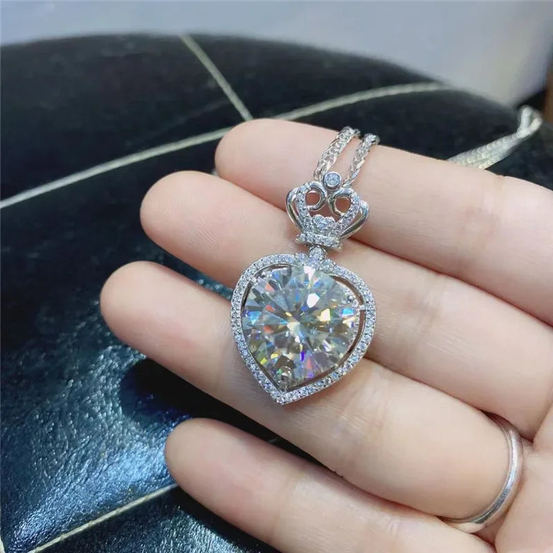 Luxury 5ct / 10ct Green Moissanite Diamond Pendants Necklaces For Women S925 Sterling Silver Jewelry Women's Necklace Pendants