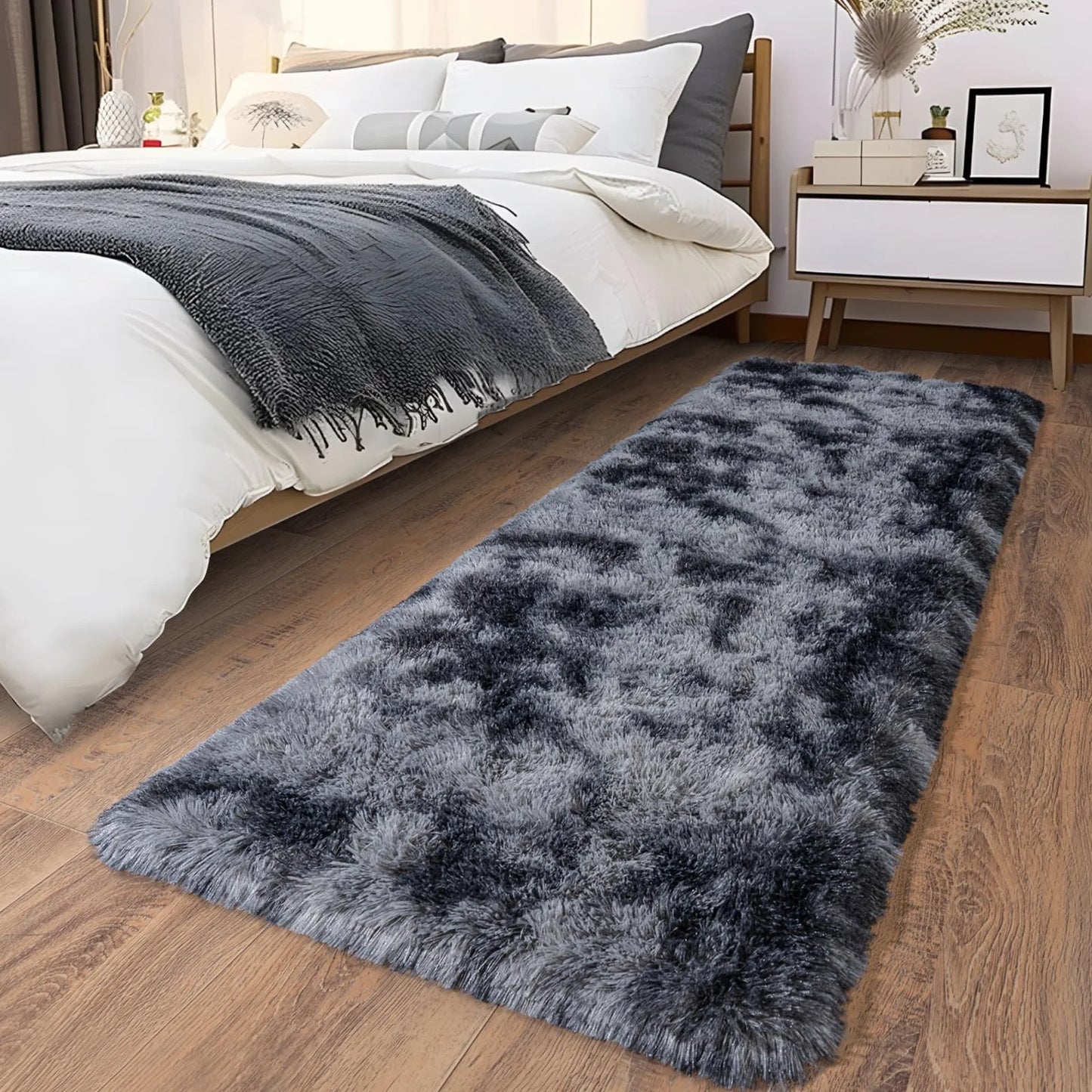 VIKAMA Ultra-Soft Running Rug Bedroom & Hallway Anti-Slip Mat Fluffy Plush Bedside Dormitory Carpet Home Decor