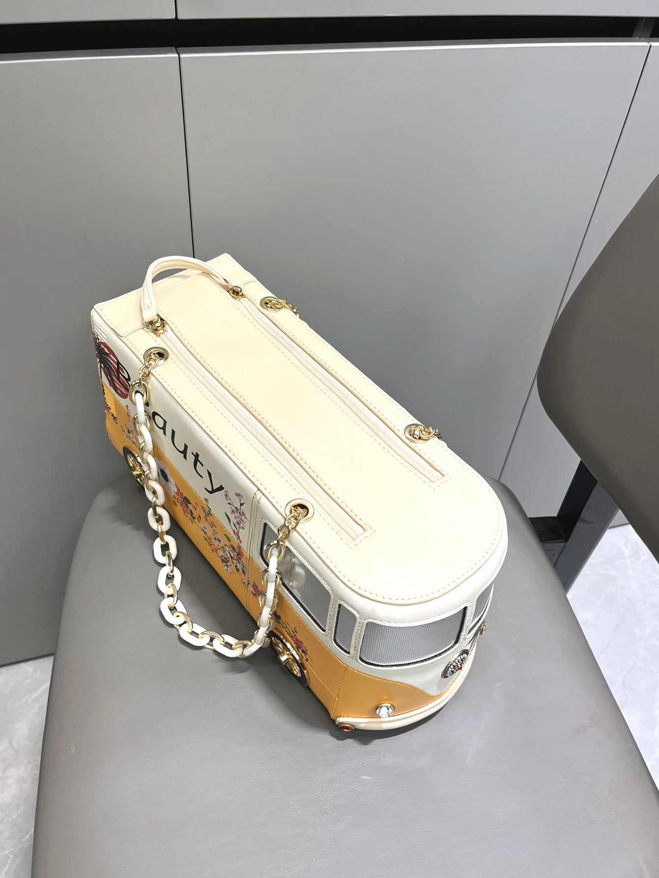 Luxury Designer Purses and Handbags Funny Bus Shape Bag Pu Leather Woman's Bag Purse High Quality Party Wedding Bag