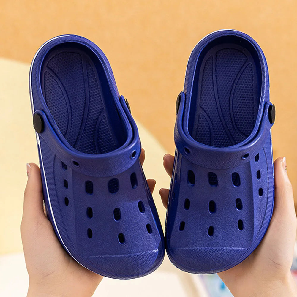 Kidmi New Women Clogs Slippers Outdoor Waterproof Beach Sandals Unisex Nonslip Hole Shoes EVA Flat Sandals Home Shower Slippers