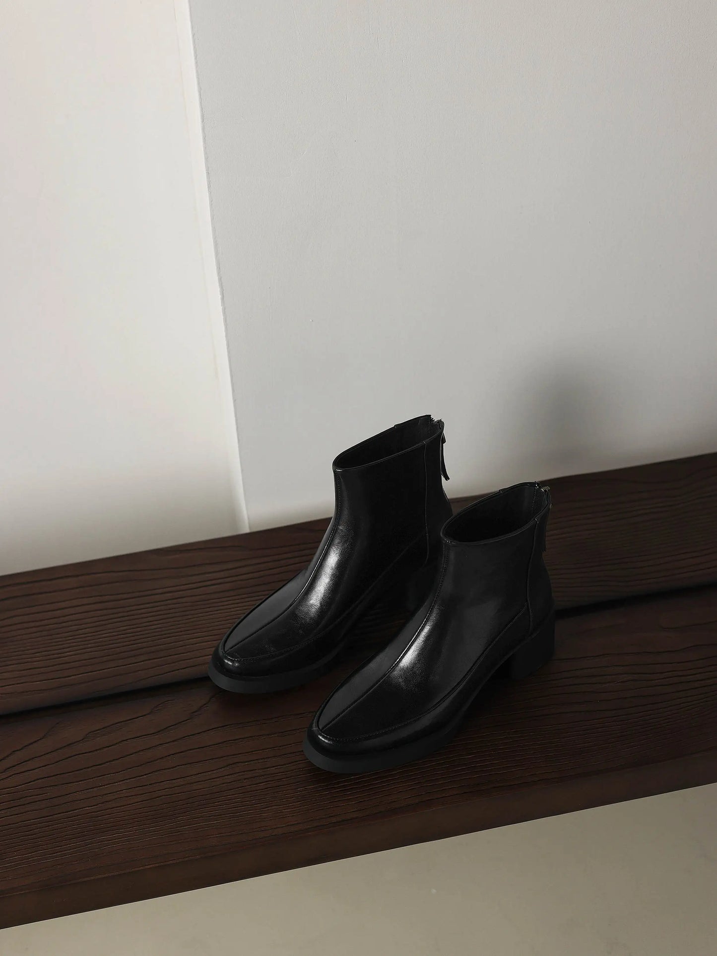 Plus Size 34-43 Cow Skin Round Toe Zipper High Heels Modern Motorcycles Boots Warm Winter Shoes Dating Retro Brand Ankle Boots