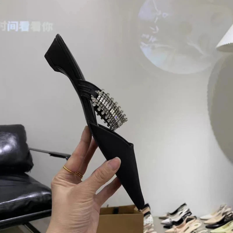 Luxury Crystal Women Slippers Pointed Toe Mules Shoes Elegant Heeled Sandals New Party Slingabck Flip Flops Elegant Mujer Shoes