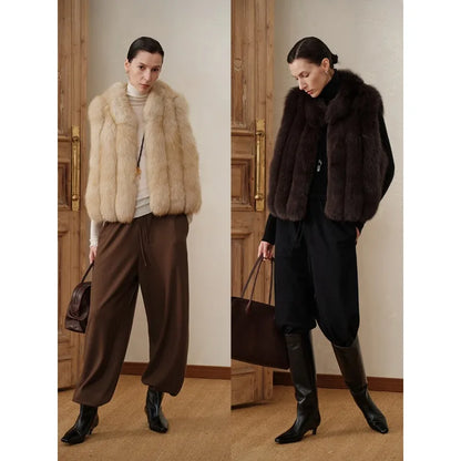 Stylishly stacked, blue fox imported from Finland, back hair, stand-up collar, vertical row fur, vest short Shu Jeju Xuejing