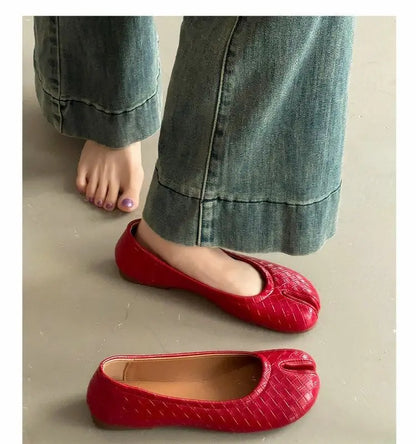 French Retro Split Toe Ballet Flats Women Red Woven Detail Tabi Slip On Shoe Woman Faux Leather Moccasin Daily Work Office Flats