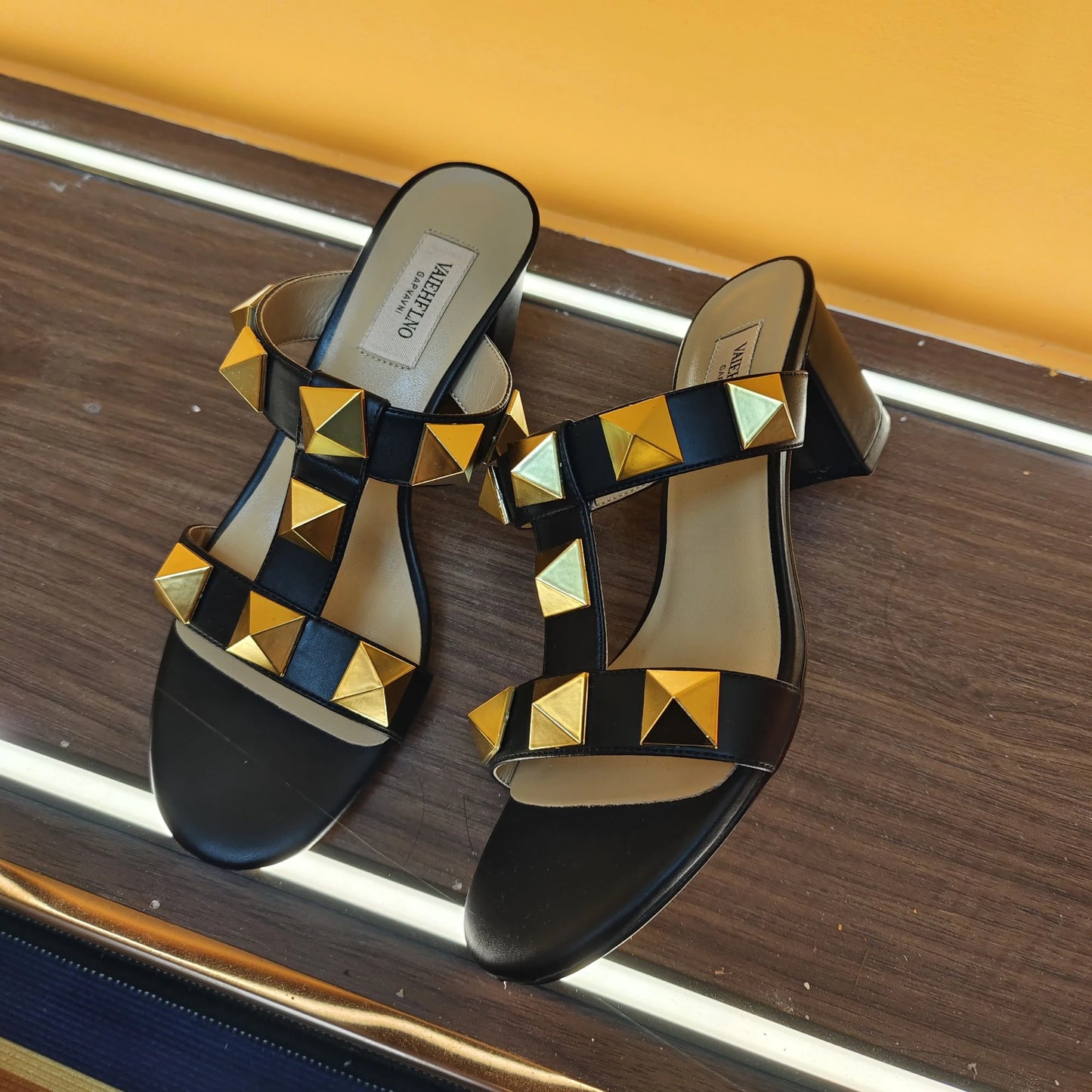 Women's Sandals Summer Gladiator Heeled Sandals Luxury Heeled Slippers Rivets Open Toe High Heels Elegant Ladies Shoes Women
