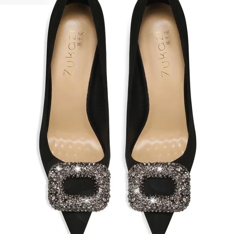 2025 Women's Summer New Luxury Crystal Square Buckle Design Sexy Pointed Stilettos Elegant Banquet Dress Party Shoes Plus Size