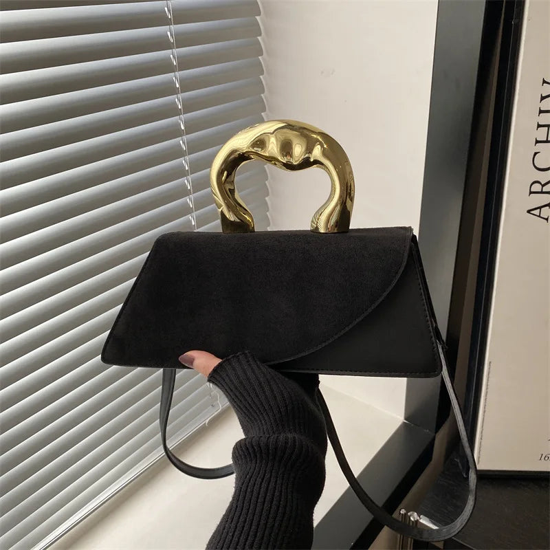 French Style Light Luxury Large Capacity, New Minimalist Design Casual Metal Hand-held Shoulder Crossbody Bags for Women