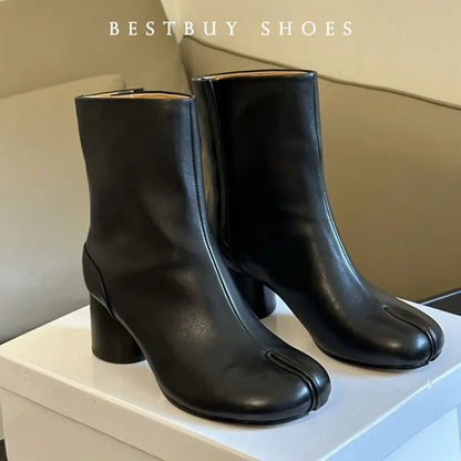2025 Design Leather Tabi Boots Fashion Round Toe Chunky Mid Calf Boots  Autumn Winter Split Toe Shoes