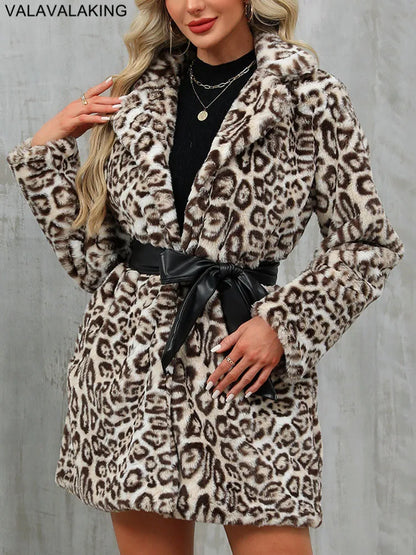 2026 Autumn Leopard Print Women Jacket Long Sleeve Thick Plush Warm Casual Coat Winter Soft Outwear Lady Turndown Collar Coat