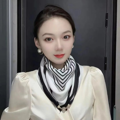 2026 new magnetic buckle silk scarf for women's small square scarf for autumn and winter warmth and cold resistance, fashionabl