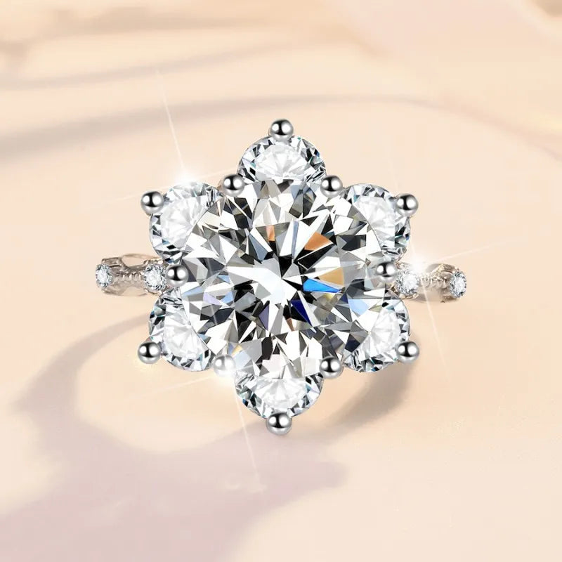 5Ct Moissanite Women's Ring PT950 Platinum Snowflake Crown Design Premium Texture Royal Style for High-End Galas