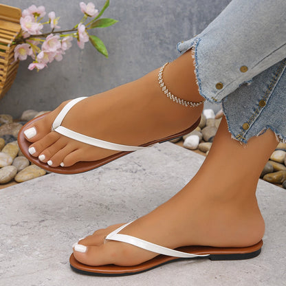 Clip Toe Flat Slippers Women 2025 Summer Gold Silver Outdoor Flip Flops Woman Plus Size 43 Lightweight Non Slip Beach Sandals