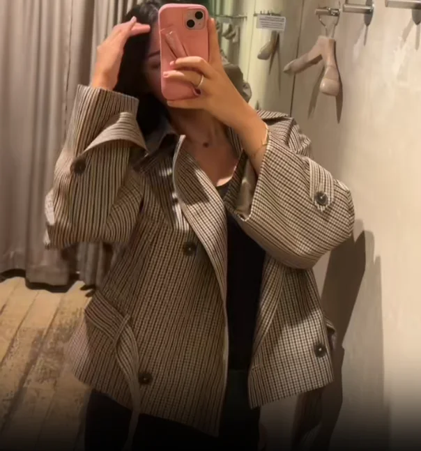 Trendy Plaid Cropped Trench Coat Women Chic Lapel Double Breasted Belted Waist Tie Long Sleeve Jacket Fall Windbreaker Outerwear