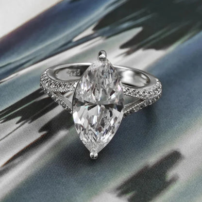 Women's 100% 925 Pure Silver Diamond-Studded Ring Waterdrop-Shaped AAA Zirconia Gemstone Jewelry