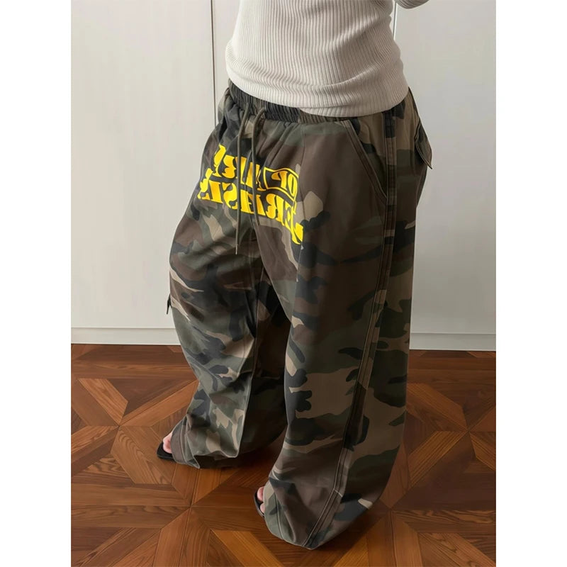Women Brown Baggy Camouflage Pants Oversize Parachute Pants Harajuku Japanese 2000s Style Vintage Y2k Trousers Clothes Autumn