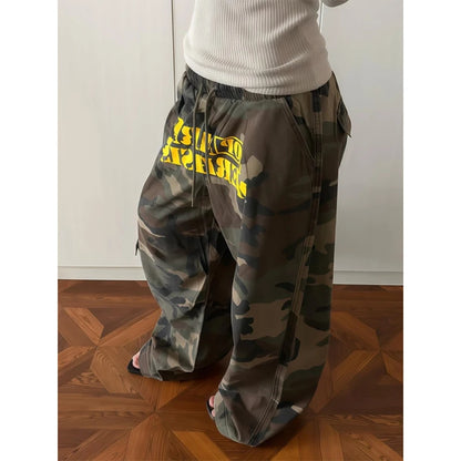Women Brown Baggy Camouflage Pants Oversize Parachute Pants Harajuku Japanese 2000s Style Vintage Y2k Trousers Clothes Autumn