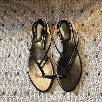 Women's Minimalist Thin Strap Sandals 2026 New Summer Flip Flops Elegant Clip Toe Flat Slides Casual Beach Shoes for Ladies