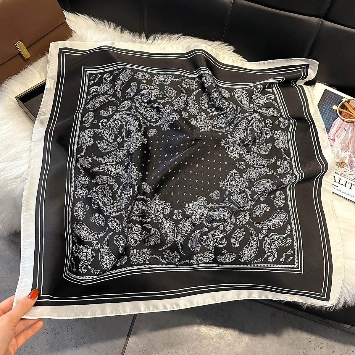 2025 New Paisley Print Silk Scarf for Women Square Hijab Soft Neck Tie Female Fashion Decoration Silk Headscarf 70*70cm Kerchief
