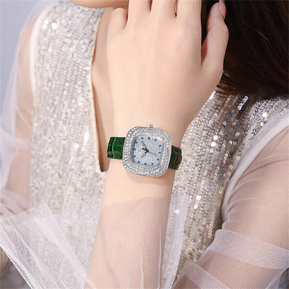 Women's 2025 New Luxury Full Star Diamonds Square Quartz Watch Business Women's Green Leather Casual Dress Clock Wristwatch
