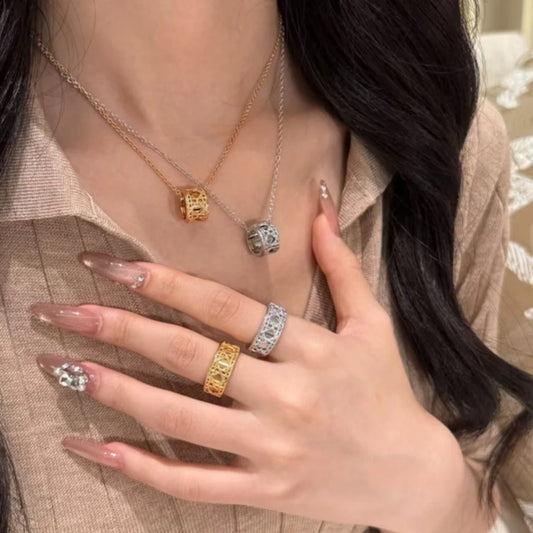 2026 Trends 925 silver Tengge Pattern Hollow Necklace For Ladies, Luxury Fashion Jewelry For Woman, Date Party Accessories
