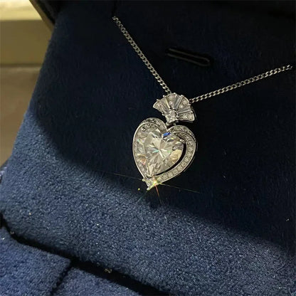 Sweet Love Heart Pendant Necklace For Women 3ct Moissanite PT950 Platinum | Romantic heart design, gentle and charming