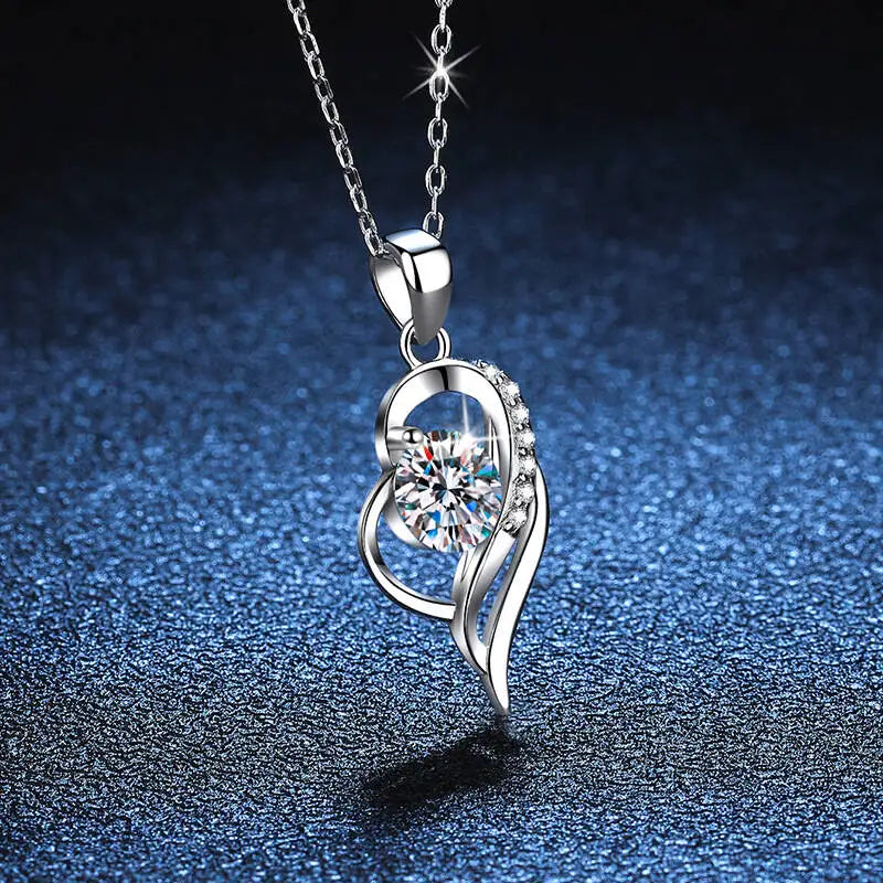 925 Sterling Silver Open Heart Pendant Necklace D VVS1 Round Cut Moissanite Love Charm Necklace For Women