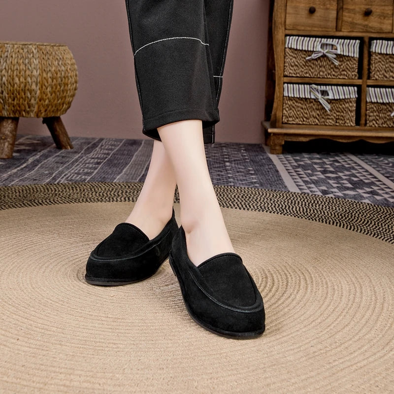 Winter Shoes Women's 2026 New Wool One-piece Women's Loafers Low Heel Fashion Casual One-Foot Slip-on Warm Ladies Shoes