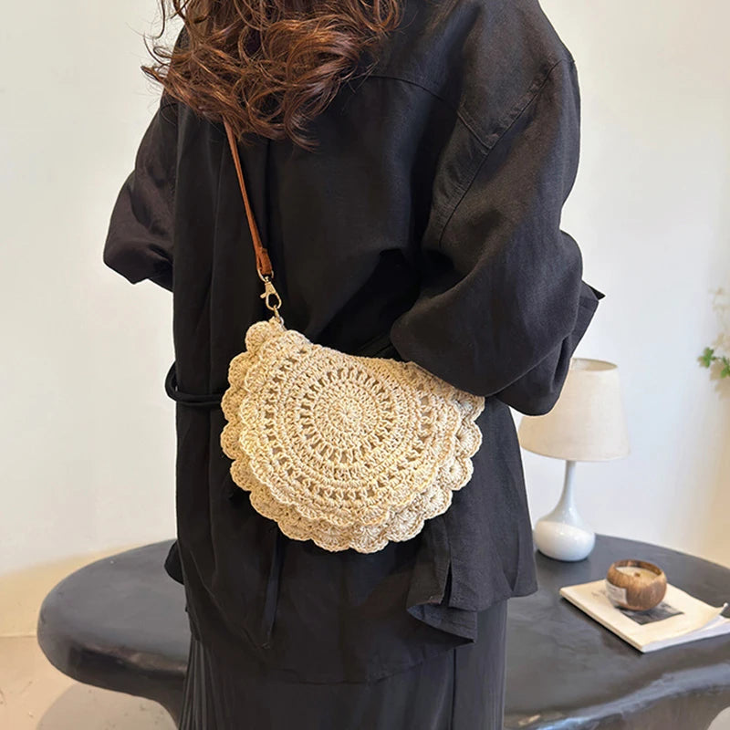 Vintage Woven Handbag New Vacation Round Summer Beach Bag Fashion Crossbody Bag Ladies Messenger Bags