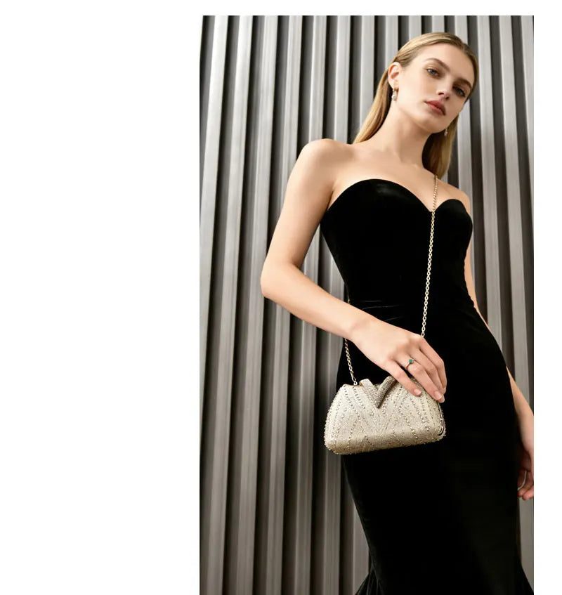 Diamond Silver Shoulder Bags for Women Wedding Inspired Designer Handbags 2026 Luxury Quality V Hasp Rhinestone Crossbody Bags