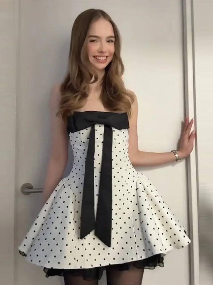 Elegant White Black Polka Dot Strapless Mini Dress Sexy Sleeveless Oversized Bow Front Flared Hem Vestido 2026 New Party Gowns
