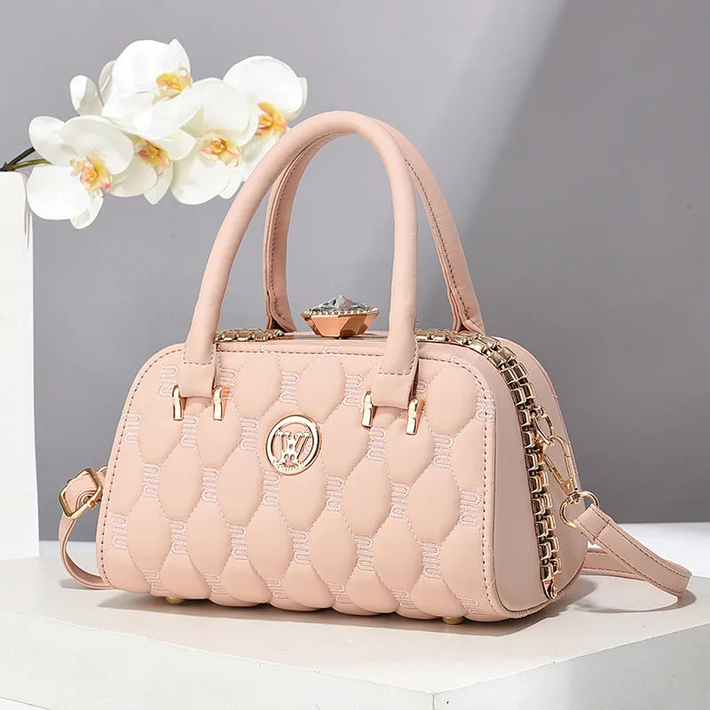 Luxury Brand Designer Ladies Handbag Casual Shoulder Bag Fashion Embossed Craftsmanship Women Commuting Crossbody Bag women