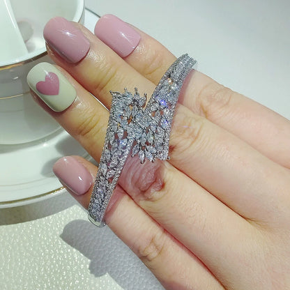 New Arrival Luxury Carved  Bracelet Bangle for Women Anniversary Gift Valentine's Day Gift Jewelry S8258