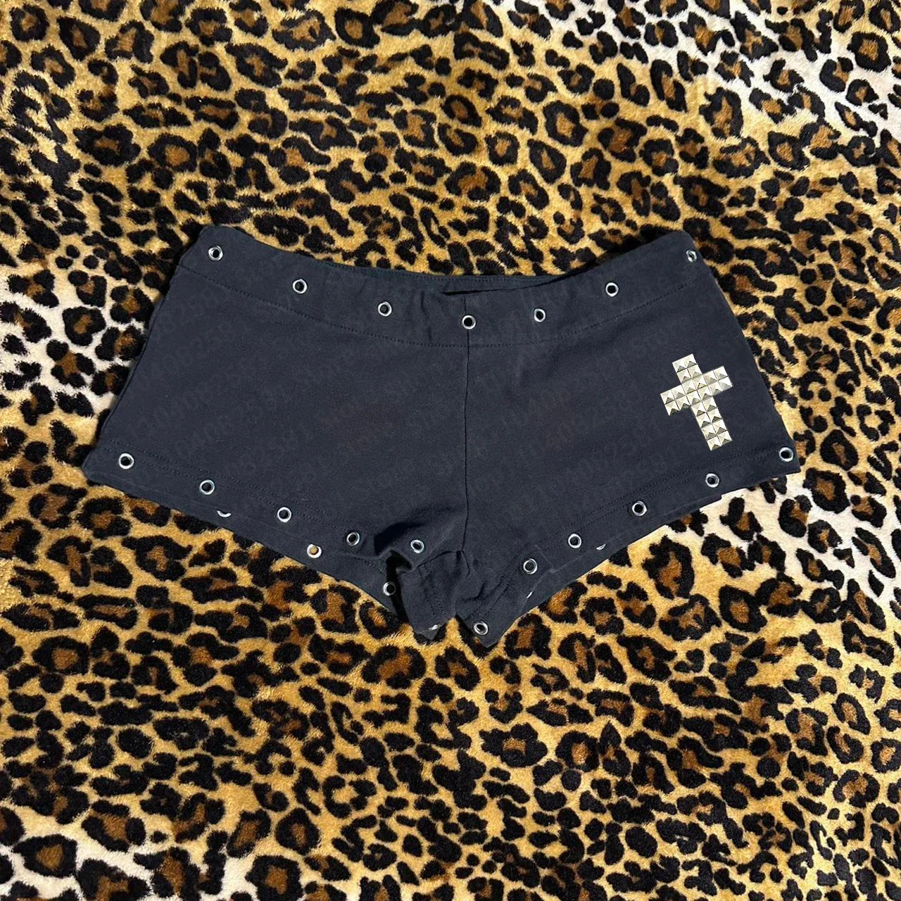 Cross Print Shorts Casual Fashion Color Black Y2K Sexy Slim Versatile Low Waist Solid Color European and American Beauty Short