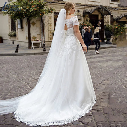 LAYOUT NICEB Wedding Dresses Elegant Lace Appliques Boat Neck Short Sleeve Plus Size Bridal Dress Bride Gowns Vestido De Novia