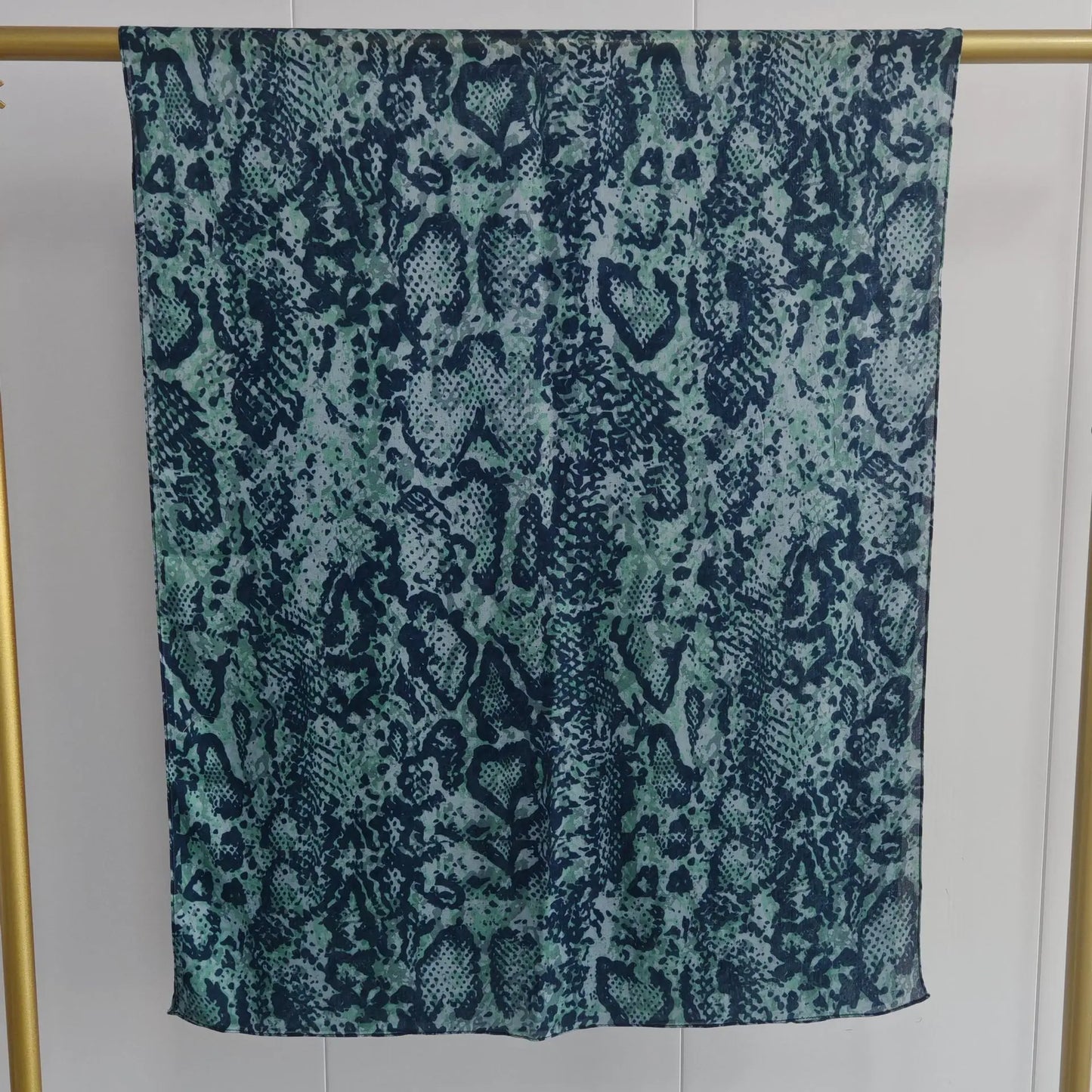 New Double-sided Print Modal Hijab Scarf Watercolor Leopard Prairie Hide Print Hijabs for Women Muslim Fashion Turbans for Women