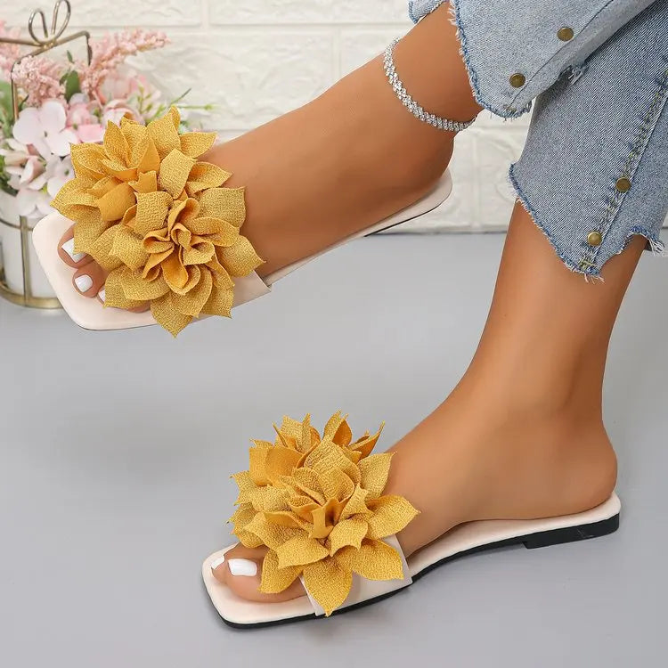 Women Flat Slippers 2026 Summer New Solid Color Sandals Flowers Open Toes Slippers Casual Fashionable Beach Shoes Slides Women