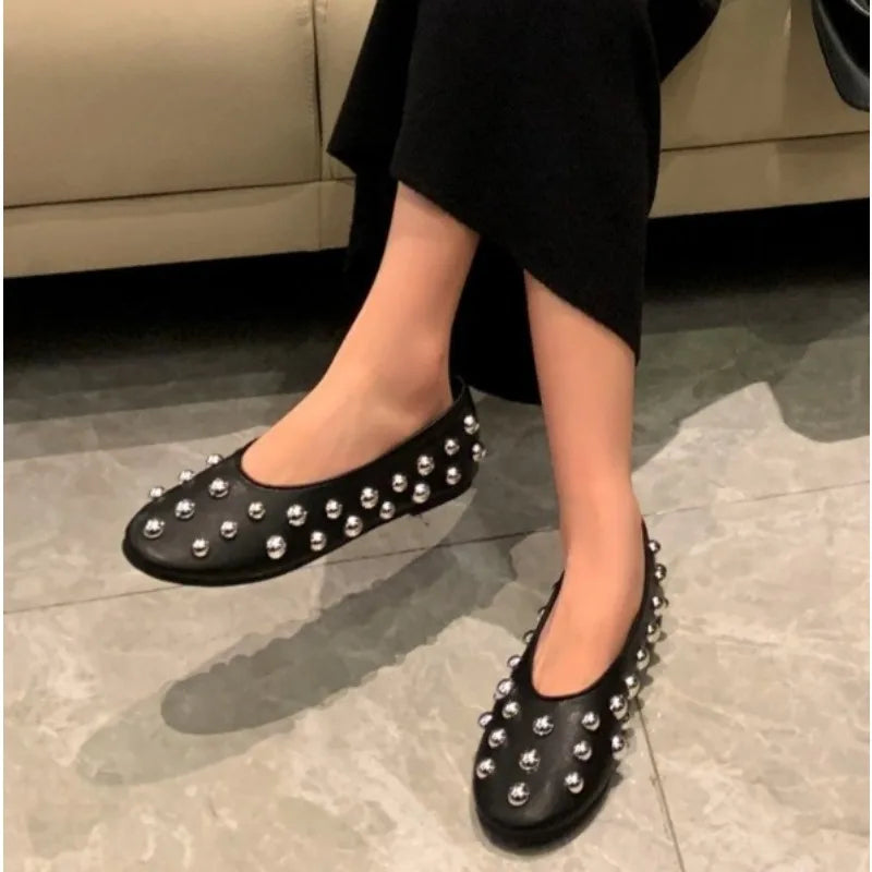 New Rivet Round Head Flat Shoes Luxury Black Leather Sandal Ballet Sandals Silver Ball Metal Hollow Mary Jane Shoes 35-42