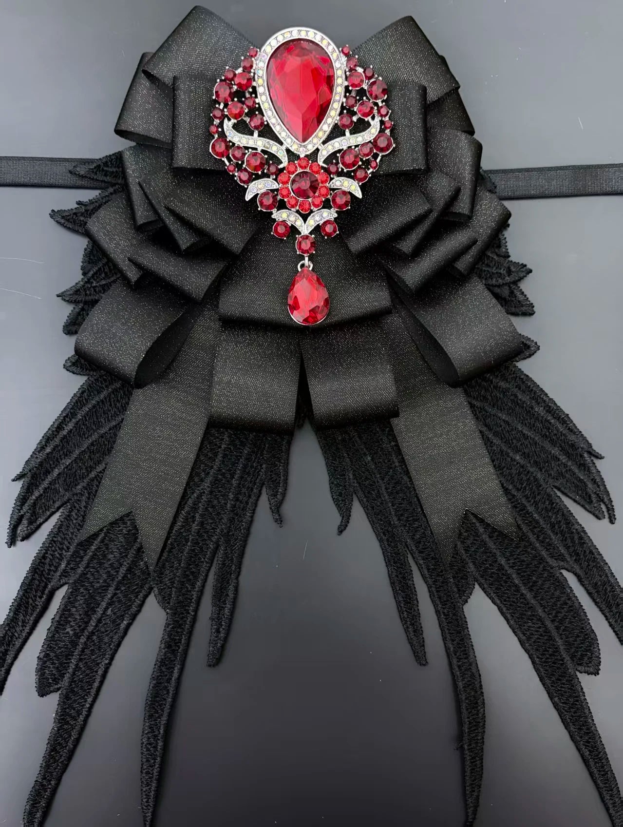 Luxury Rhinestone Mesh Wing Bow Brooch  Elegant Banquets Dress and Wedding Shirts Lapel Flower Bow Tie  Unisex Gift Accessory