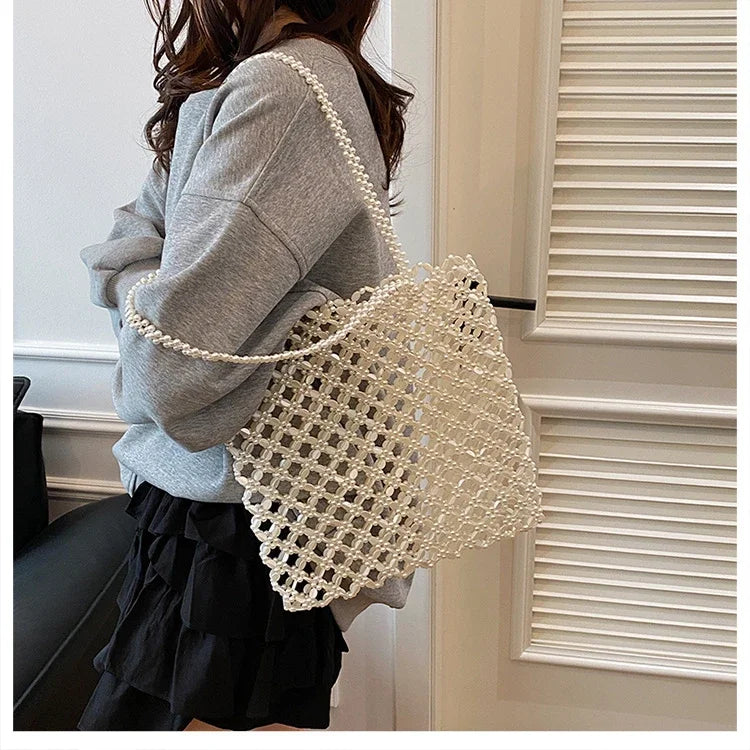 2026 Fashion Exquisite Bead Sense of Luxury Hollow Out Women‘s Handbags Hot Sale New No Zipper Acrylic Square Shoulder Bags