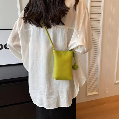 Women Leather Small Crossbody Bag Designer Cell Phone Bag Lightweight Fashion Shoulder Bag Ladies Travel Purse
