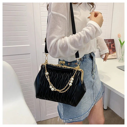 New Summer Women's Shoulder Bag Thick chain Handbag Sense of luxury Ladies Clouds Crossbody Messenger Bags Designer PU Women Bag