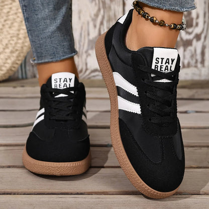 2026 New Designer Sneakers for Women Casual Patchwork Leather Sneakers Women Outdoor Casual Comfortable Ladies Shoe