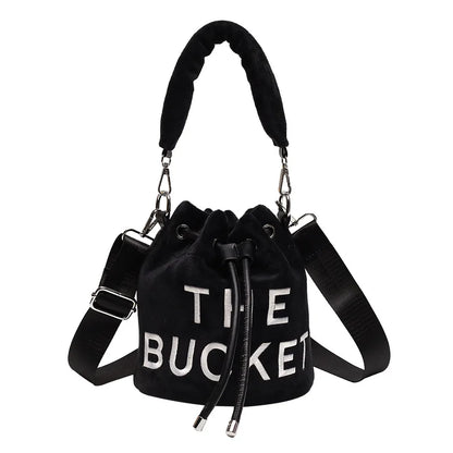 New Fashion Women's Bucket Bag Trend Brand Personality Plush Shoulder Bag High-end Elegant Crossbody Bag Designer Luxury Handbag