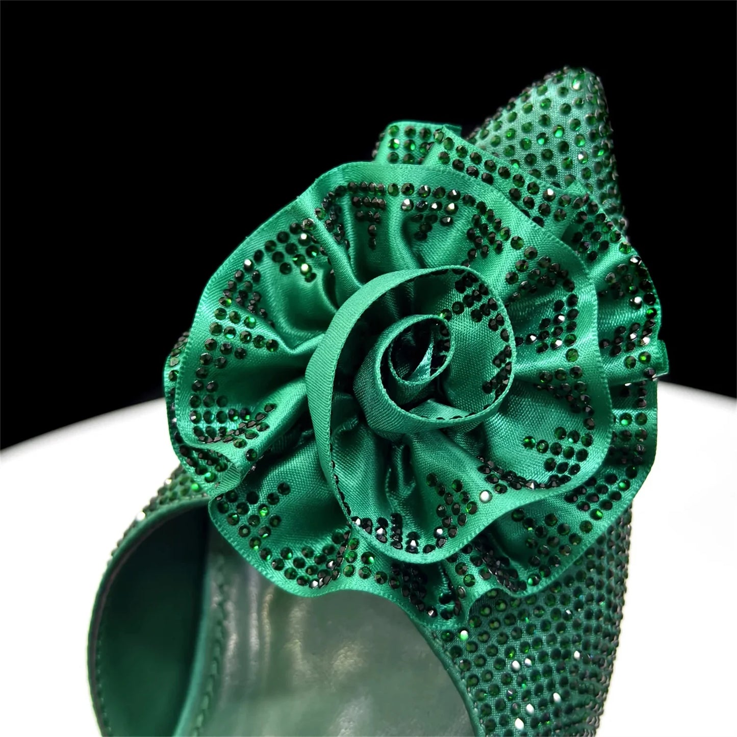 2026 Luxury Green 3D Rose Rhinestone Shoes And Bag Set Women Pointed Toe Slingback High Heels Matching Clutch For Wedding Party